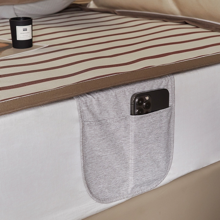 91家纺网 家纺一手货源 找家纺 圆岛家纺 2023夏季A类复古条纹系列高档900D数码印花冰丝凉席 枣泥可可