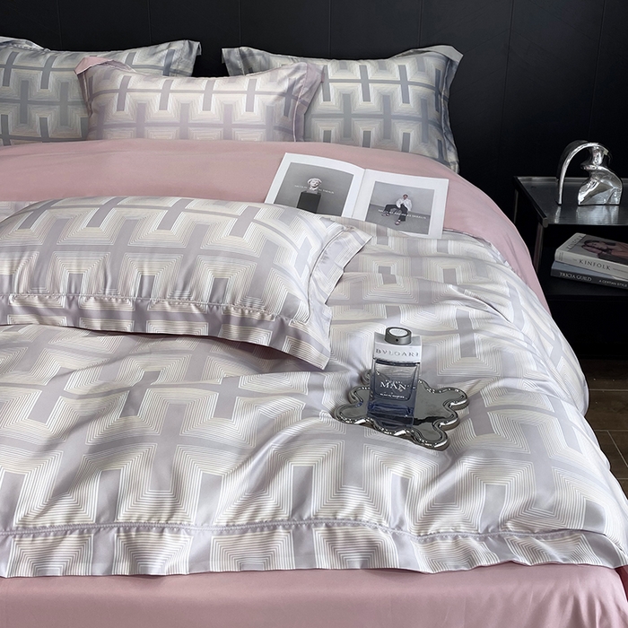 91家纺网 家纺一手货源 找家纺 （总）优悦 2023新款冰丝印花四件套澜玉丛境