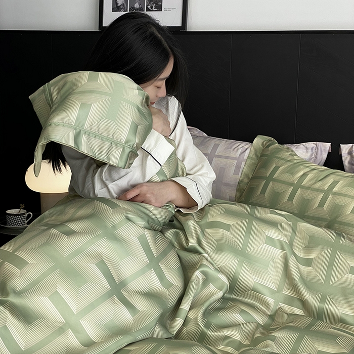 91家纺网 家纺一手货源 找家纺 优悦 2023新款冰丝印花四件套澜玉丛境 绿