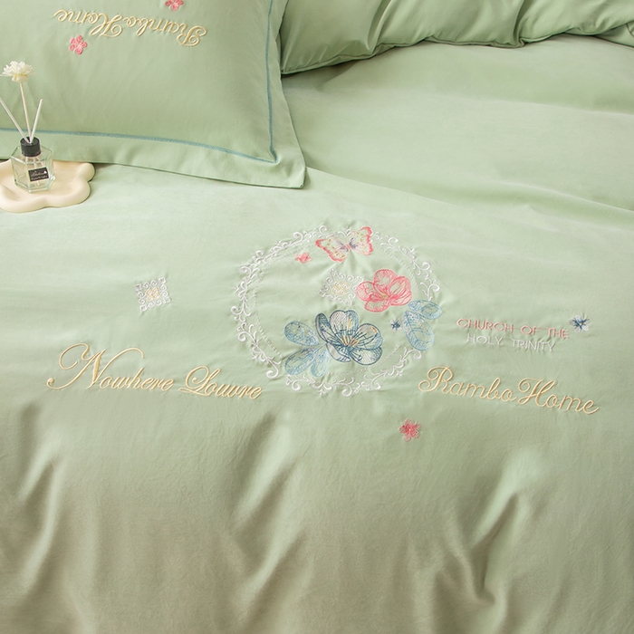 91家纺网 家纺一手货源 找家纺 优姿家纺 2024新款锦棉绣花四件套吊边床单一字绣枕套套件-锦绣花园 锦绣花园-翠绿