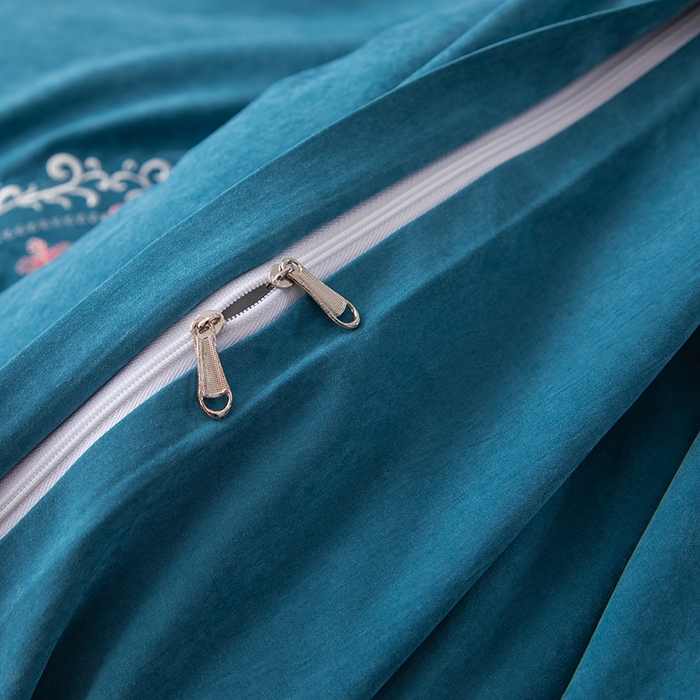 91家纺网 家纺一手货源 找家纺 优姿家纺 2024新款锦棉绣花四件套吊边床单一字绣枕套套件-锦绣花园 锦绣花园-绿