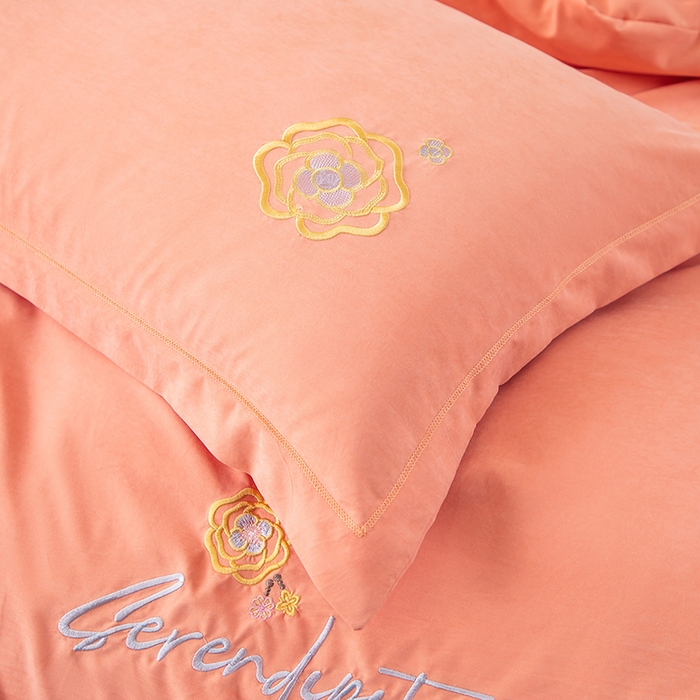 91家纺网 家纺一手货源 找家纺 优姿家纺 2024新款锦棉绣花四件套吊边床单一字绣枕套套件-雅韵 雅韵-橙