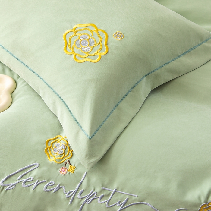 91家纺网 家纺一手货源 找家纺 优姿家纺 2024新款锦棉绣花四件套吊边床单一字绣枕套套件-雅韵 雅韵-翠绿