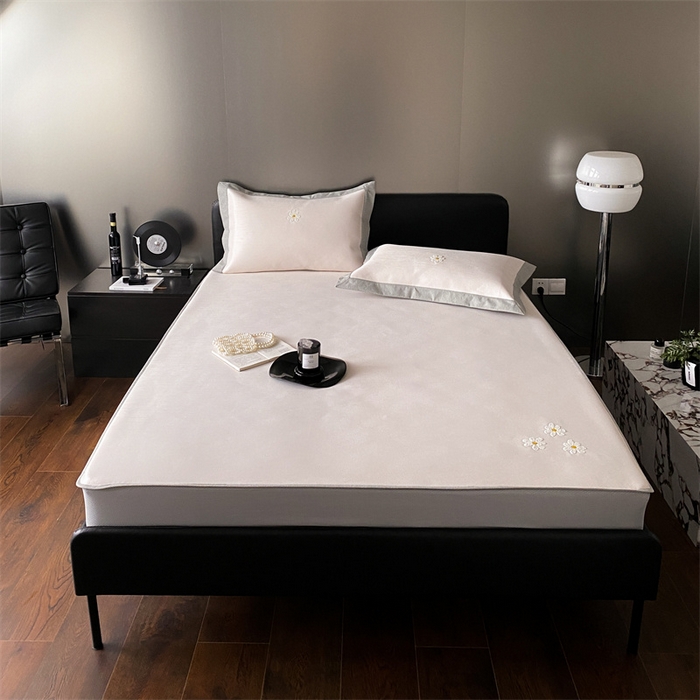 91家纺网 家纺一手货源 找家纺 三味舒屋 2025新款凉感抗菌防螨印花冰丝养生席床笠款 花宝