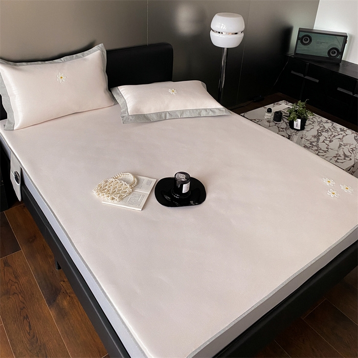 91家纺网 家纺一手货源 找家纺 三味舒屋 2025新款凉感抗菌防螨印花冰丝养生席床笠款 花宝