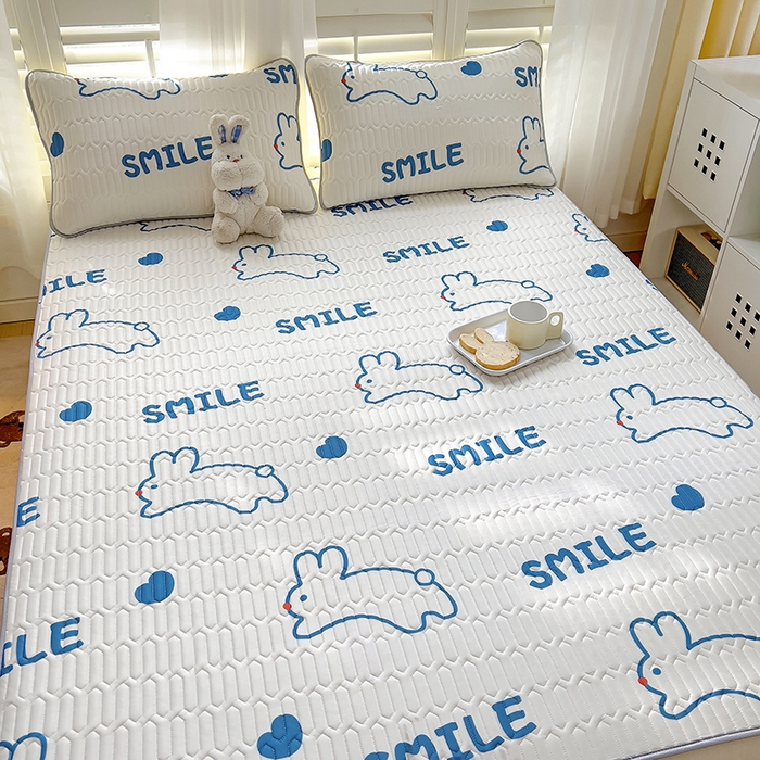 91家纺网 家纺一手货源 找家纺 木堇家居 2023新款乳胶凉席 微笑兔