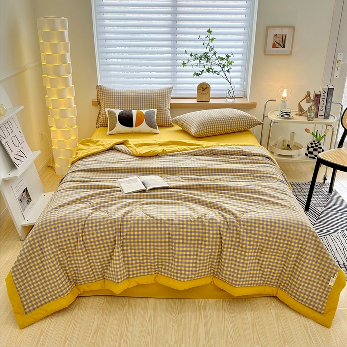 91家纺网 家纺一手货源 找家纺 三沁 2024新款春夏全棉色织水洗棉大豆夏被四件套 SM-紫黄小格