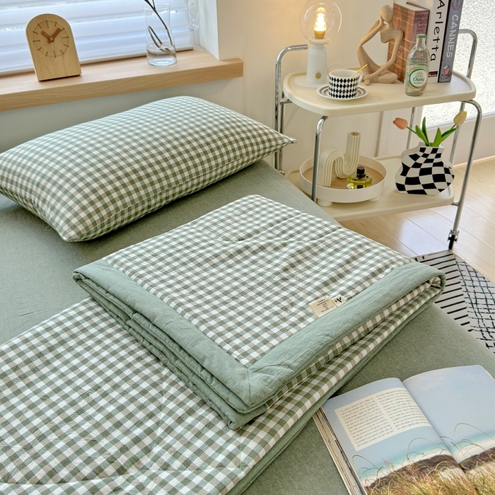 91家纺网 家纺一手货源 找家纺 三沁 2024新款春夏全棉色织水洗棉大豆夏被四件套 SM-绿小格