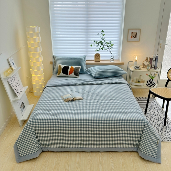 91家纺网 家纺一手货源 找家纺 三沁 2024新款春夏全棉色织水洗棉大豆夏被四件套 SM-蓝小格