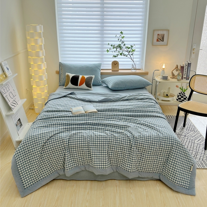 91家纺网 家纺一手货源 找家纺 三沁 2024新款春夏全棉色织水洗棉大豆夏被四件套 SM-蓝小格