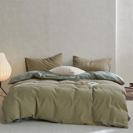 91家纺网 家纺一手货源 找家纺 （总）名品优仓 2023新款全棉三层纱浮雕提花四件套-思语