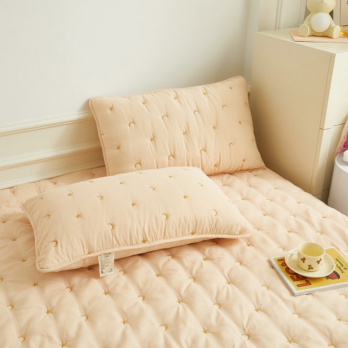 91家纺网 家纺一手货源 找家纺 （总）纤雅床笠 2024新款 艾草刺绣大豆床笠