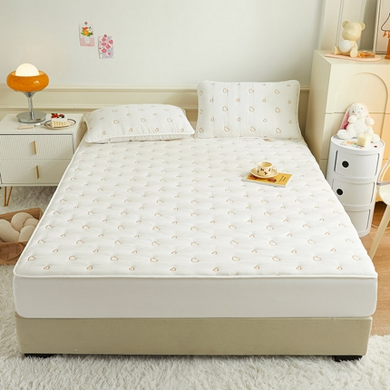 91家纺网 家纺一手货源 找家纺 （总）纤雅床笠 2024新款 艾草刺绣大豆床笠