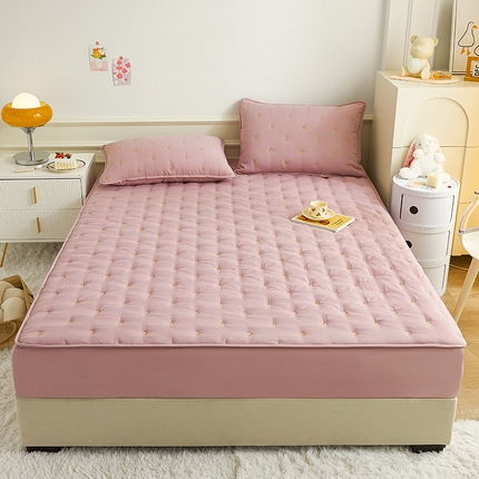 91家纺网 家纺一手货源 找家纺 （总）纤雅床笠 2024新款 艾草刺绣大豆床笠