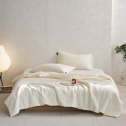 91家纺网 家纺一手货源 找家纺 （总）风向标 2023新款全棉泡泡纱夏被