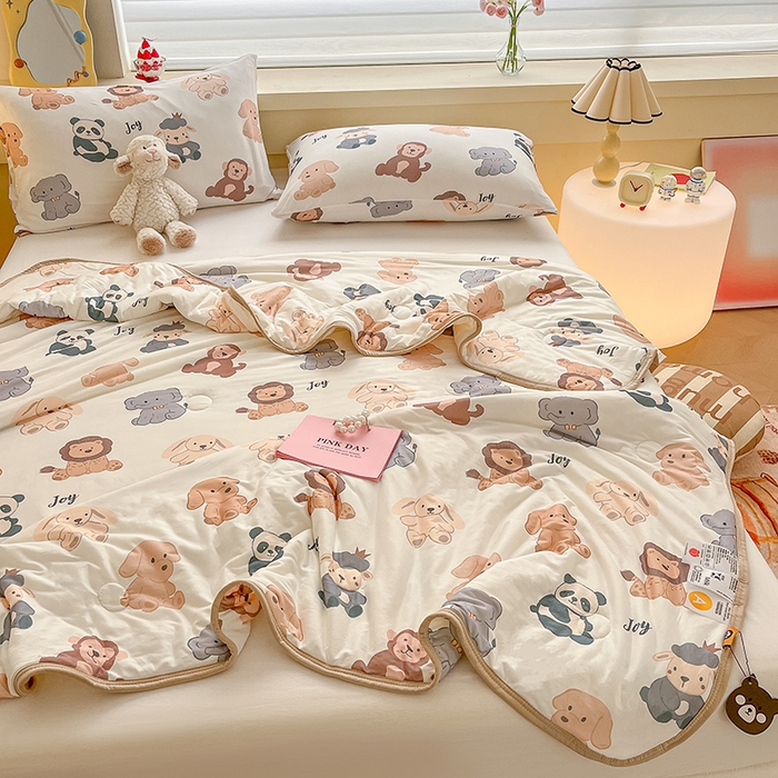 91家纺网 家纺一手货源 找家纺 桃子 2023新款A类ins高品质小清新花卉卡通牛奶丝针织棉夏被 针织棉夏被-动物园