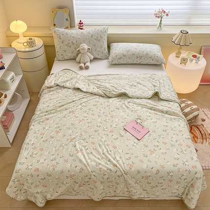 桃子 2023新款A类ins高品质小清新花卉卡通牛奶丝针织棉夏被 针织棉夏被-绿蔓