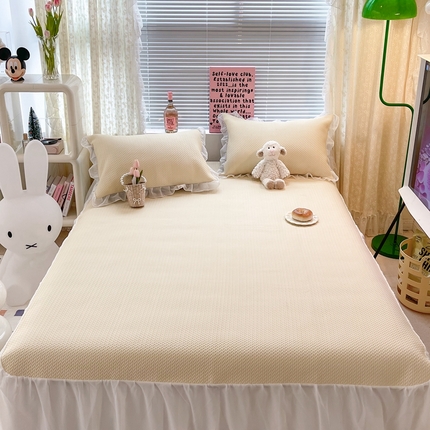 91家纺网 家纺一手货源 找家纺 （总）顾里2023款针织提花凉感床裙席