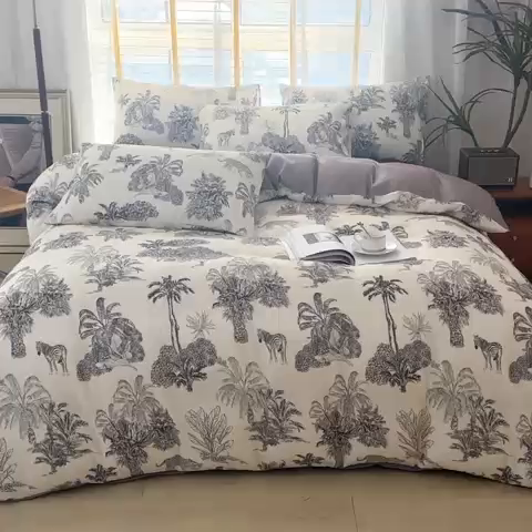 91家纺网 家纺一手货源 找家纺 优尚 2025新款双层纱水洗棉麻四件套 林中奇遇