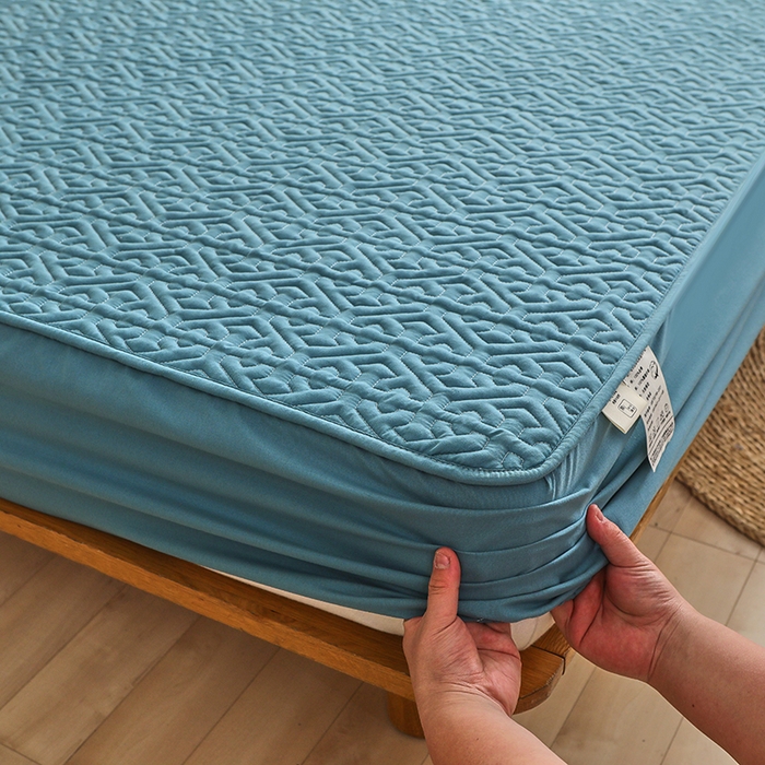 91家纺网 家纺一手货源 找家纺 雪云美 2023新款A类原棉夹棉床笠 锦绣-宾利蓝