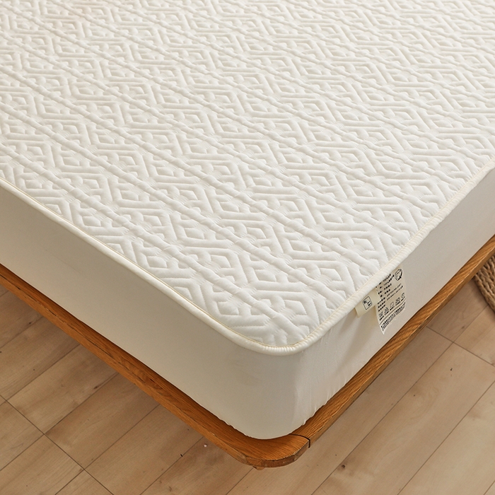 91家纺网 家纺一手货源 找家纺 雪云美 2023新款A类原棉夹棉床笠 锦绣-白色