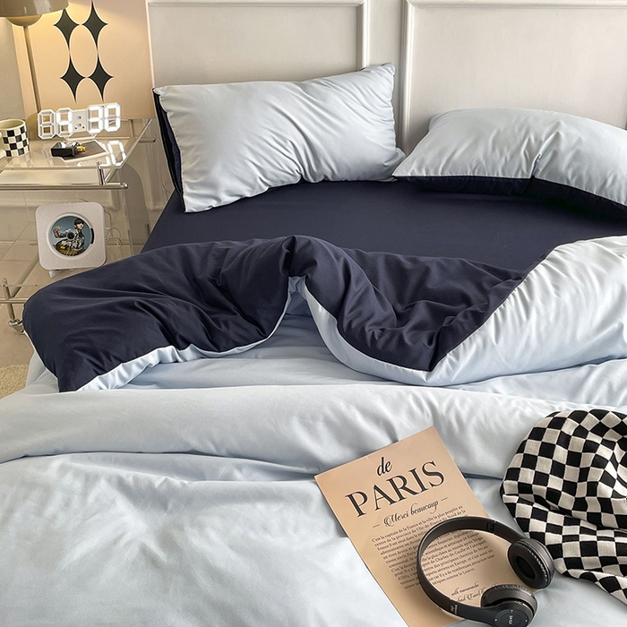 91家纺网 家纺一手货源 找家纺 贝拉梦 2023新款105g柔软磨毛亲肤棉双拼四件套简约风 海盐蓝莓冻