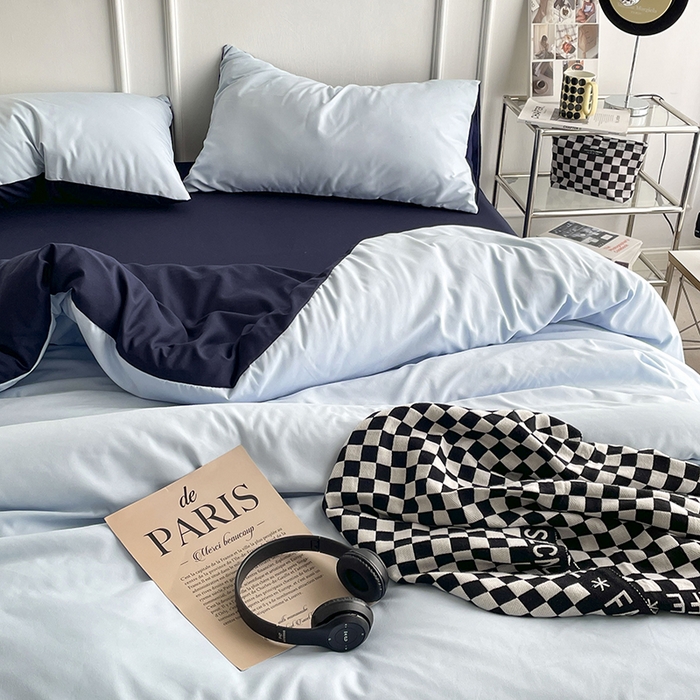 91家纺网 家纺一手货源 找家纺 贝拉梦 2023新款105g柔软磨毛亲肤棉双拼四件套简约风 海盐蓝莓冻