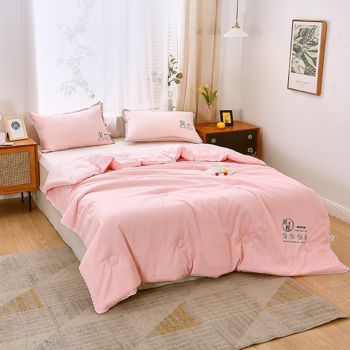 91家纺网 家纺一手货源 找家纺 百花王2023款泡泡水洗棉夏凉被 粉色