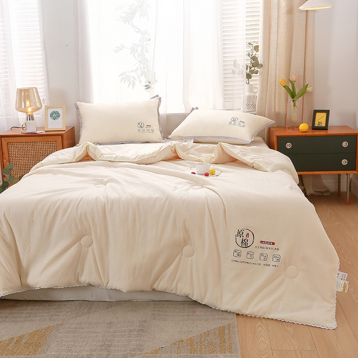 91家纺网 家纺一手货源 找家纺 百花王2023款泡泡水洗棉夏凉被 奶白色