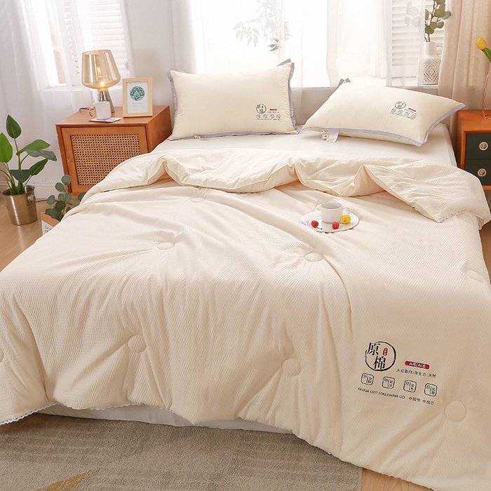 91家纺网 家纺一手货源 找家纺 百花王2023款泡泡水洗棉夏凉被 奶白色