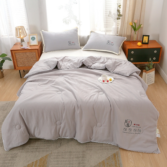 91家纺网 家纺一手货源 找家纺 百花王2023款泡泡水洗棉夏凉被 浅灰色