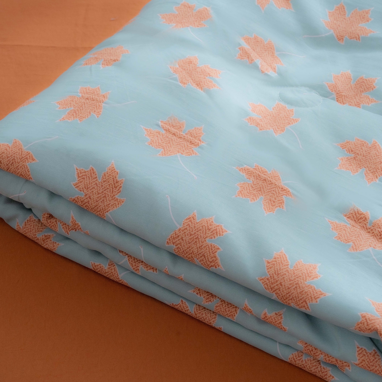 91家纺网 家纺一手货源 找家纺 畅畅家纺2023新款a类双层纱水洗棉麻四件套（可卖单品） 枫叶风格一