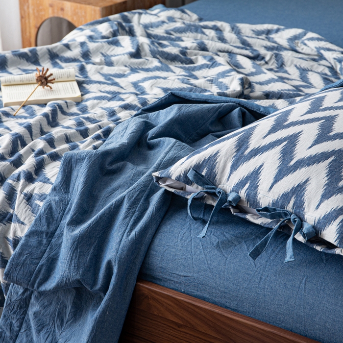 91家纺网 家纺一手货源 找家纺 安莱生活 2023新款双层纱复古大提花系列海澜夏被及夏被四件套 海澜蓝