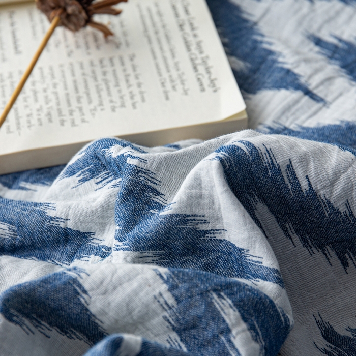 91家纺网 家纺一手货源 找家纺 安莱生活 2023新款双层纱复古大提花系列海澜夏被及夏被四件套 海澜蓝