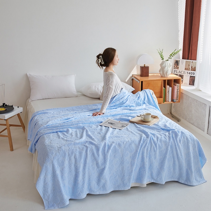 91家纺网 家纺一手货源 找家纺 乐家毛巾被 2023新款欧雅老式毛巾被 欧雅浅蓝