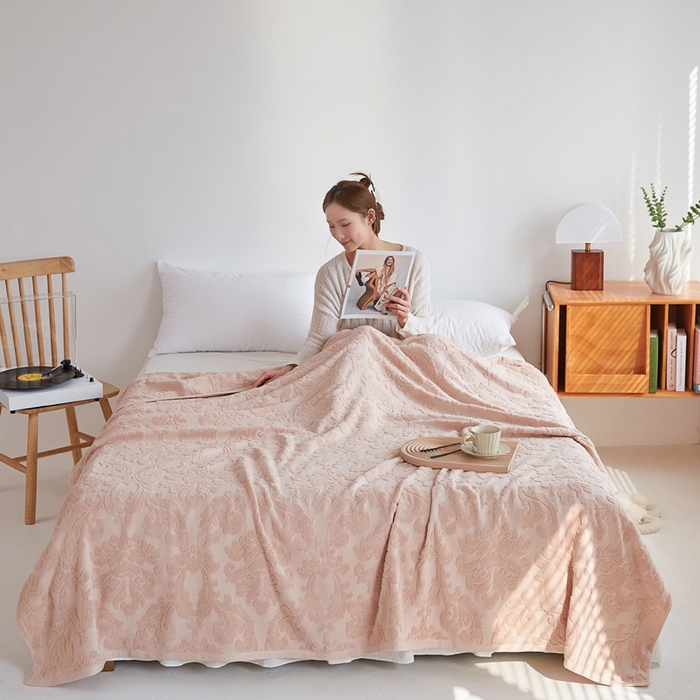 91家纺网 家纺一手货源 找家纺 乐家毛巾被 2023新款欧雅老式毛巾被 欧雅驼色