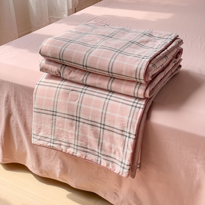 91家纺网 家纺一手货源 找家纺 久典 2023新款多功能被套（夏被）四件套 暖阳粉