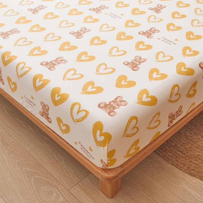 91家纺网 家纺一手货源 找家纺 梦舒羽 2025新款水洗棉麻防尘抗菌床笠全包床罩 爱心兔