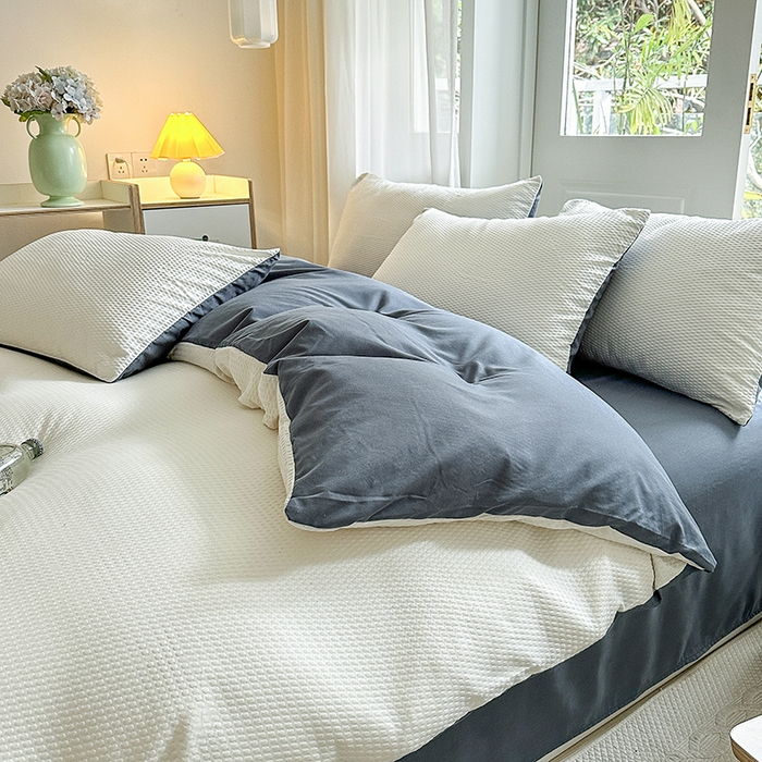 91家纺网 家纺一手货源 找家纺 米粒家纺 2023新款AB版华夫格四件套 奶油白