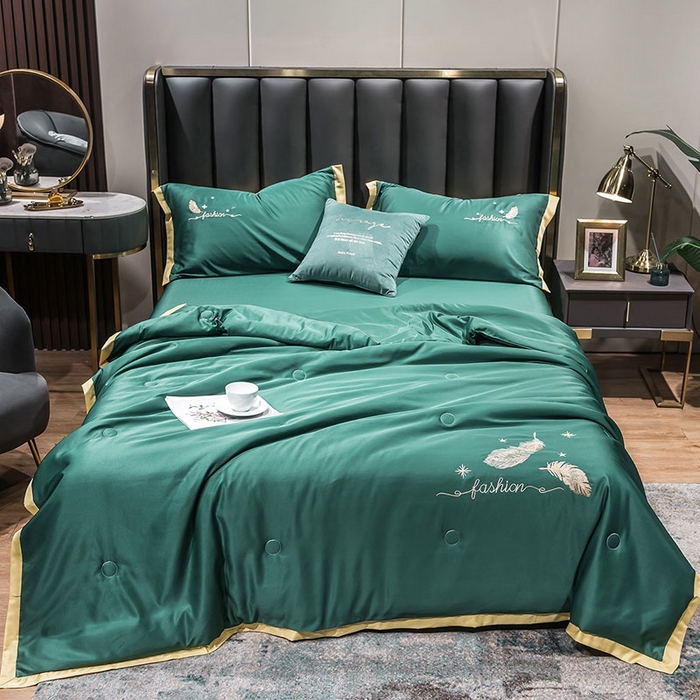 91家纺网 家纺一手货源 找家纺 蕾诺家纺 2023新款冰丝刺绣真丝夏被 凤羽-墨绿