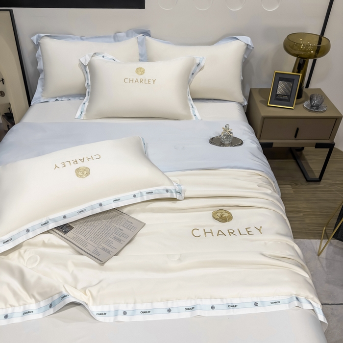 91家纺网 家纺一手货源 找家纺 慕尚家纺 2025新款香奶奶刺绣夏被 香琳儿-白蓝