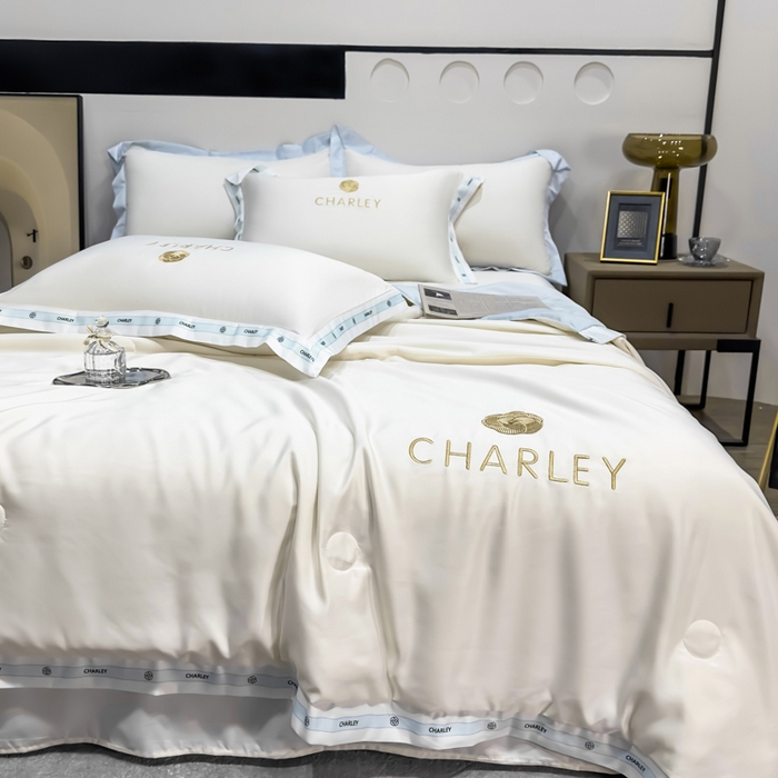 91家纺网 家纺一手货源 找家纺 慕尚家纺 2025新款香奶奶刺绣夏被 香琳儿-白蓝