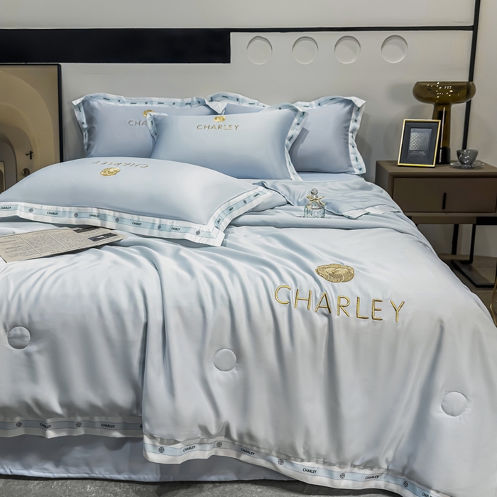 91家纺网 家纺一手货源 找家纺 慕尚家纺 2025新款香奶奶刺绣夏被 香琳儿-风铃蓝