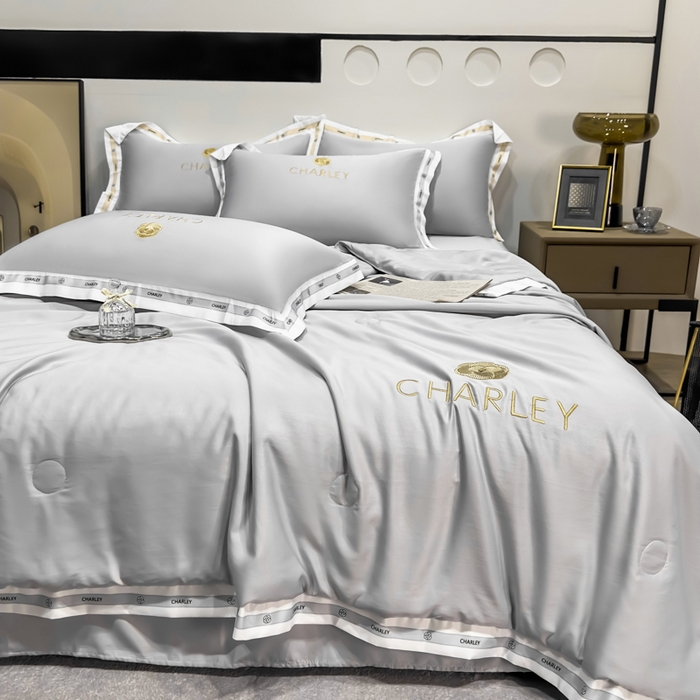 91家纺网 家纺一手货源 找家纺 慕尚家纺 2025新款香奶奶刺绣夏被 香琳儿-珊灰