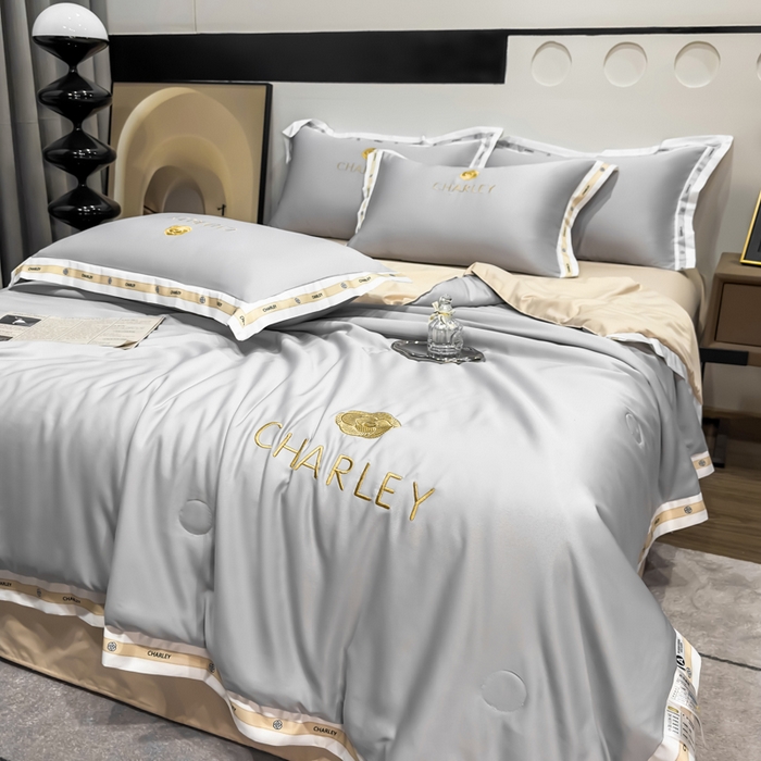 91家纺网 家纺一手货源 找家纺 慕尚家纺 2025新款香奶奶刺绣夏被 香琳儿-优雅灰