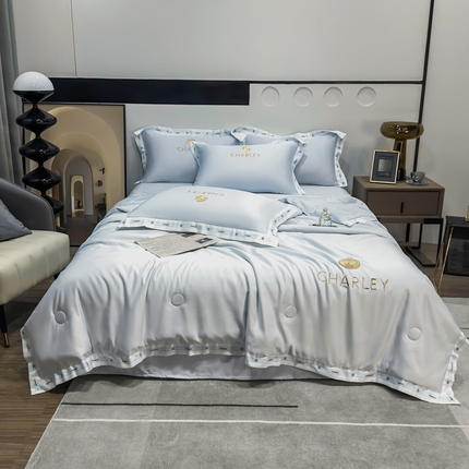 91家纺网 家纺一手货源 找家纺 慕尚家纺 2025新款香奶奶刺绣夏被 香琳儿-风铃蓝