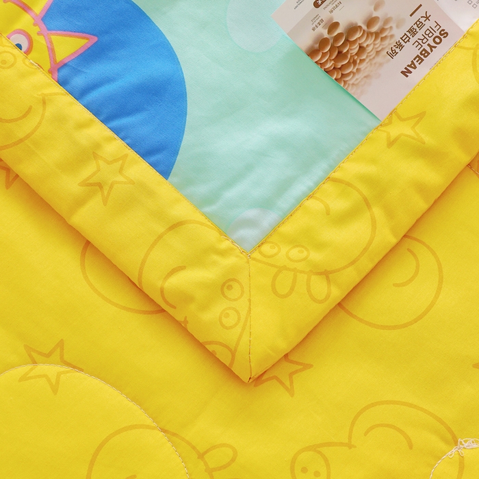 91家纺网 家纺一手货源 找家纺 鱼宝 2023新款小猪佩奇授权全棉夏被 佩奇家族