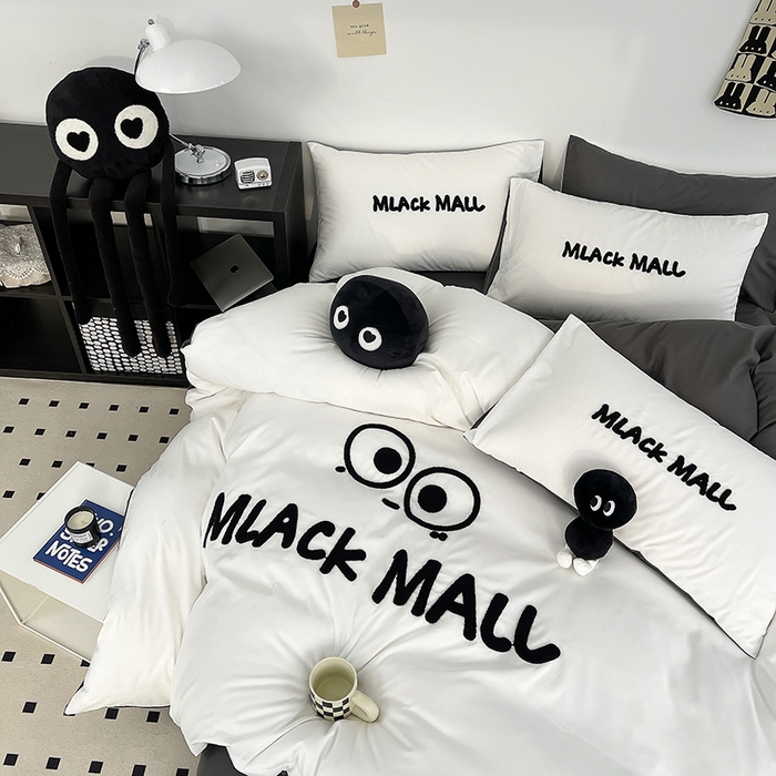 91家纺网 家纺一手货源 找家纺 曼谷 新款毛巾绣四件套ins煤球图案柔软磨毛水洗棉套件 煤球-深灰