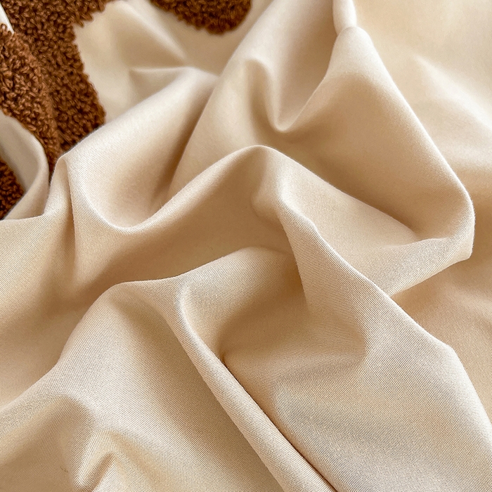 91家纺网 家纺一手货源 找家纺 曼谷 新款毛巾绣四件套ins煤球图案柔软磨毛水洗棉套件 煤球-奶咖