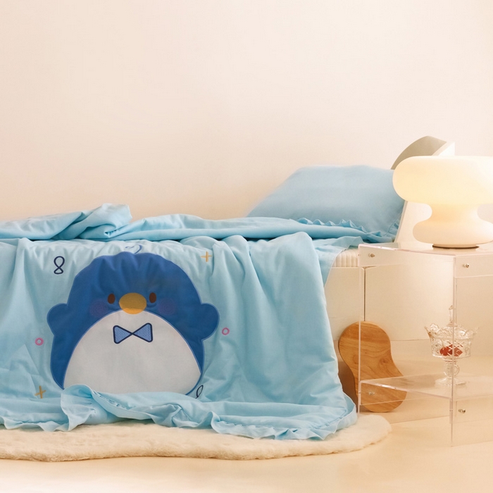 91家纺网 家纺一手货源 找家纺 喜多兔 2023新款小轻柔纱布纯棉双层纱空调被 蓝色Q企鹅